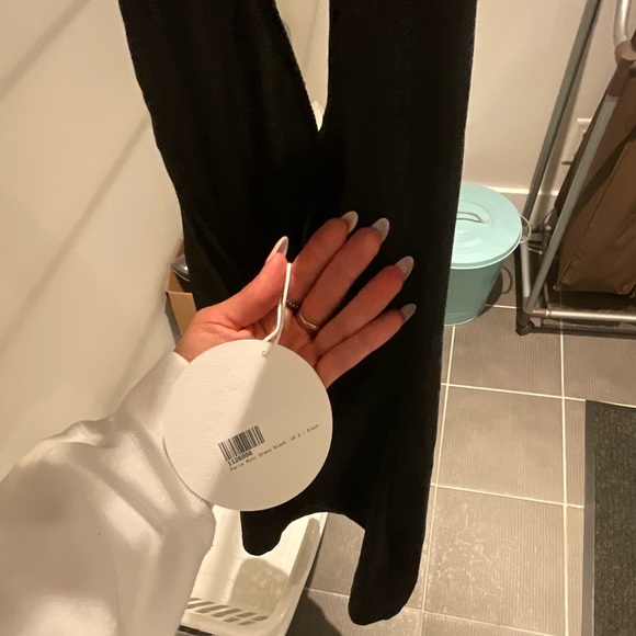 NWT- Princess Polly - PARIS MINI DRESS BLACK - Picture 4 of 4